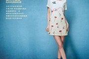 连衣裙文案(红色连衣裙文案)