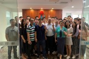 关于万维新媒的信息