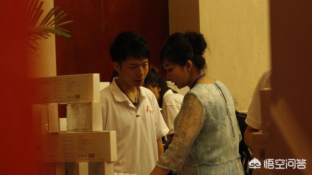 美容院如何主动拓客？